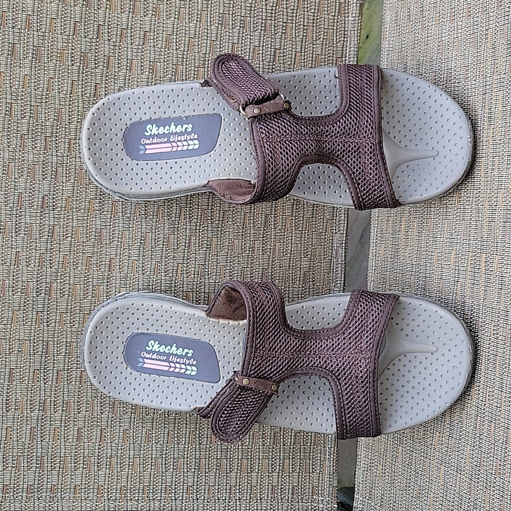 Sketchers sandals  women's size 9 brown